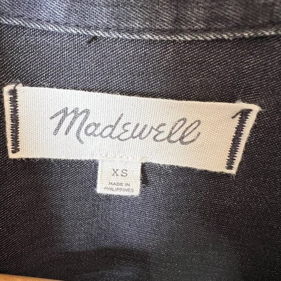 Madewell Top Womens Size XS Black Denim Rolled Sleeve Shirt in Lunar Wash - Picture 2 of 16